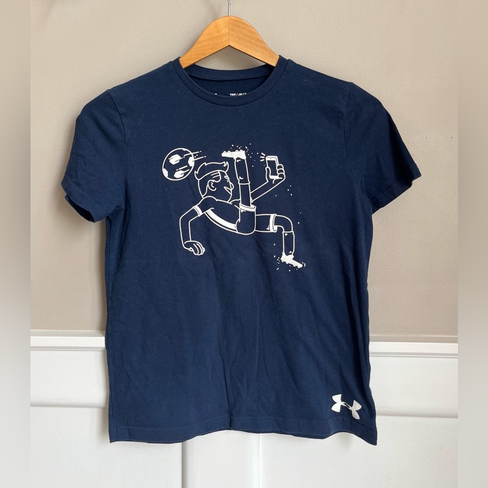 🧵 Under Armour Soccer Boys T-Shirt